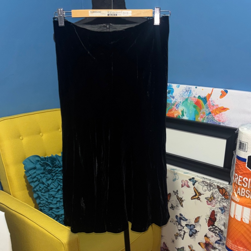 Carmen Marc Valvo Black Velvet Maxi Skirt